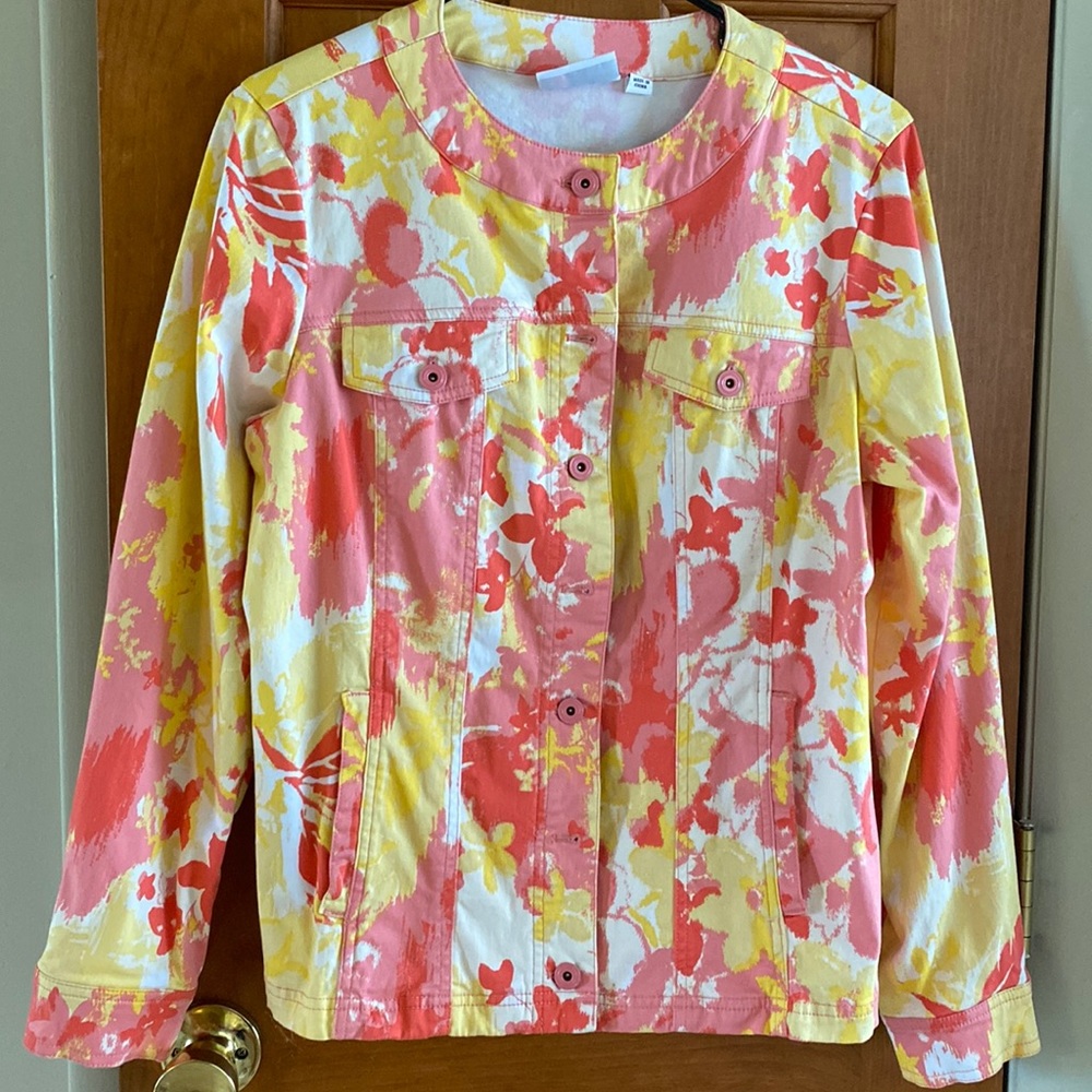 NWOT Denim & Co watercolor print Jean jacket. Size M.